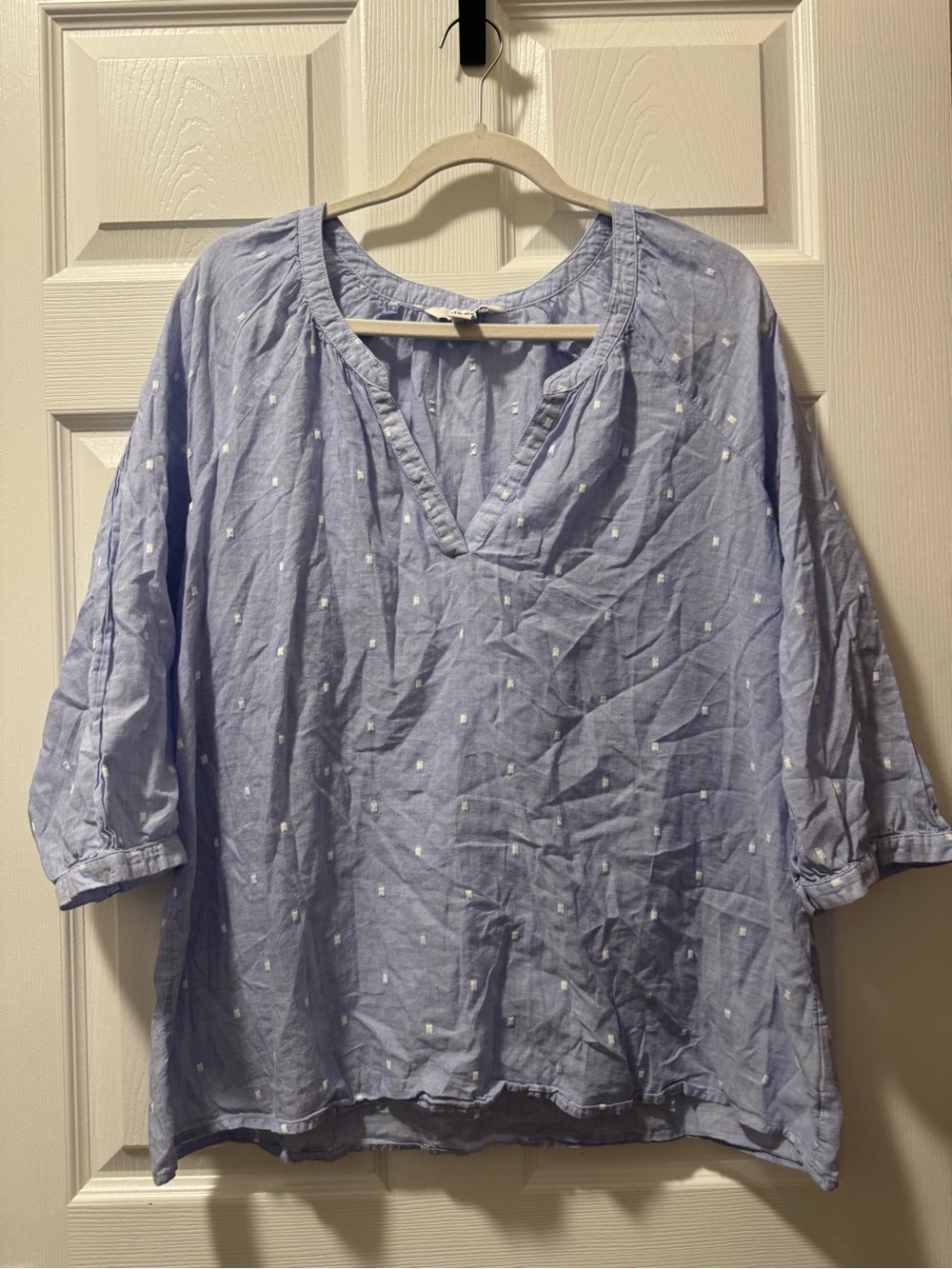 Old Navy Light Blue V-Neck Tunic with White Dot Embroidery